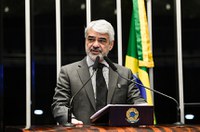 Eletrobras interrompe repasses e ameaça irrigação no Vale do São Francisco, alerta Humberto Costa