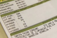 CI vota isenção de conta de luz para atingidos por enchentes