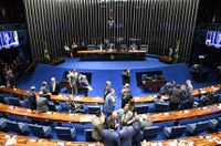 Divulgação de dados de avaliações e censos escolares volta à Câmara