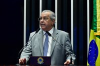 Jayme Campos propõe tornar permanente o saque do FGTS em caso de calamidades