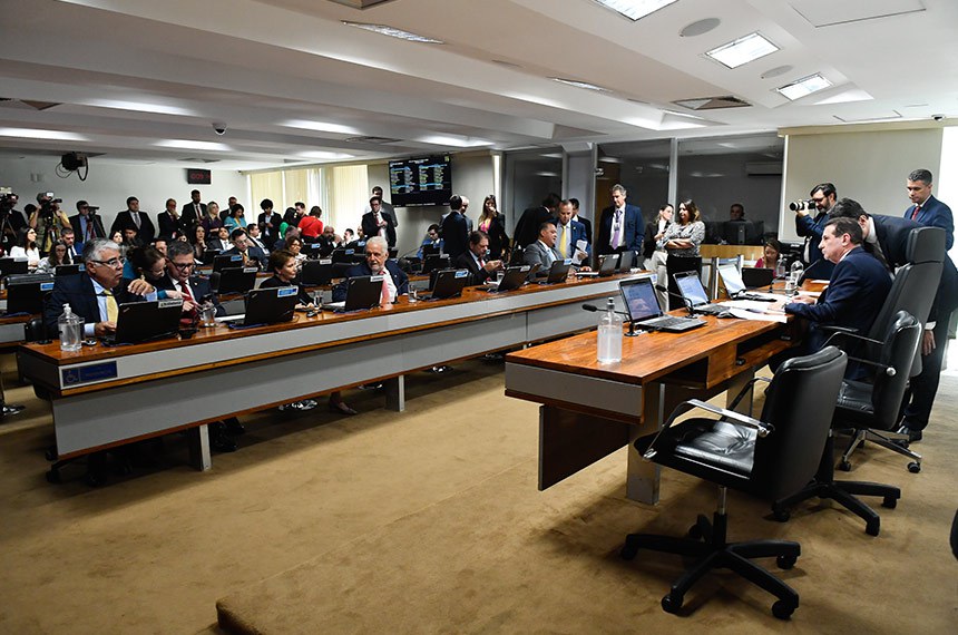 Bancada:
senador Eduardo Girão (Novo-CE) em pronunciamento;
senador Rogério Carvalho (PT-SE); 
senadora Tereza Cristina (PP-MS); 
senador Jaques Wagner (PT-BA); 
senador Rogerio Marinho (PL-RN); 
senador Cid Gomes (PSB-CE); 
senador Eduardo Gomes (PL-TO).