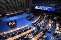 Senado aprova equiparação de intercâmbio internacional a estágio