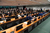 Comissão de Orçamento aprova liberação de R$ 12,2 bilhões para o RS