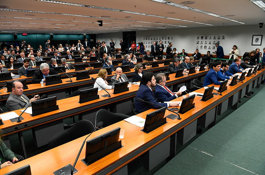 Participam: 
deputado Jadyel Alencar (Republicanos-PI); 
deputado Merlong Solano (PT-PI); 
deputado Claudio Cajado (PP-BA); 
deputado Lula da Fonte (PP-PE); 
deputado Murillo Gouvea (União-RJ); 
senadora Zenaide Maia (PSD-RN); 
senador Confúcio Moura (MDB-RO); 
senadora Teresa Leitão (PT-PE); 
senador Fernando Farias (MDB-AL); 
deputado Cabo Gilberto Silva (PL-PB).