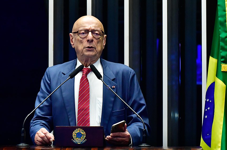 Em discurso, à tribuna, senador Esperidião Amin (PP-SC).