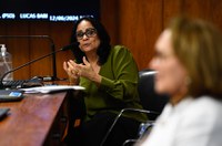 Limpeza obrigatória da areia de quadras e parquinhos é aprovada pela CAS