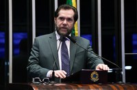 Plínio Valério critica proibição de exploração de potássio no Amazonas