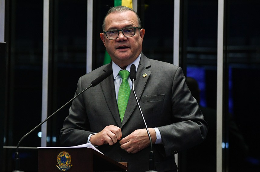 Mesa: 
senador Plínio Valério (PSDB-AM), conduz sessão;
secretário-geral adjunto da Mesa do Senado Federal, José Roberto Leite de Matos. 