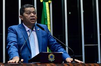 Beto Faro critica conduta de Campos Neto, presidente do Banco Central