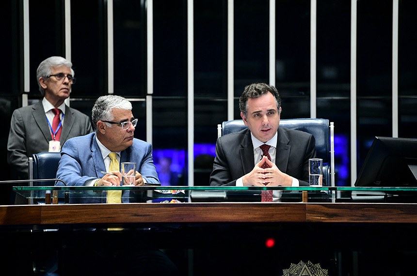 Mesa:  
senador Eduardo Girão (Novo-CE);
presidente do Senado Federal, senador Rodrigo Pacheco (PSD-MG), conduz sessão.