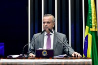 Rogério Marinho critica declarações de Lula sobre 'taxação das blusinhas'