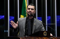 Cleitinho se declara contra anistia a partidos que não cumpriram cotas