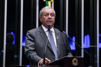 Jayme Campos quer proibir rescisão unilateral de planos de saúde