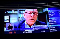 Amin destaca proposta que prevê crime de ocupação ou invasão de praia