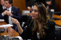 CDH vota prioridade a morador de rua em emissão de documentos