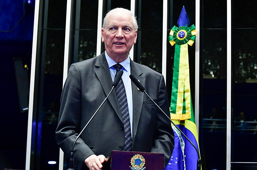 Em discurso, à tribuna, senador Ireneu Orth (PP-RS).