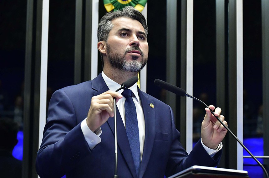 Em discurso, à tribuna, senador Marcos Rogério (PL-RO).