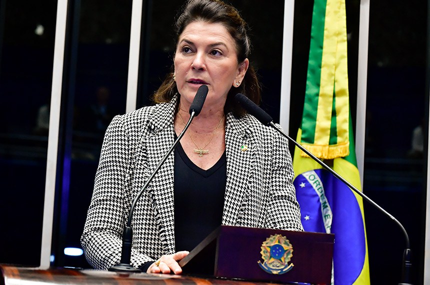 Em discurso, à tribuna, senadora Rosana Martinelli (PL-MT).