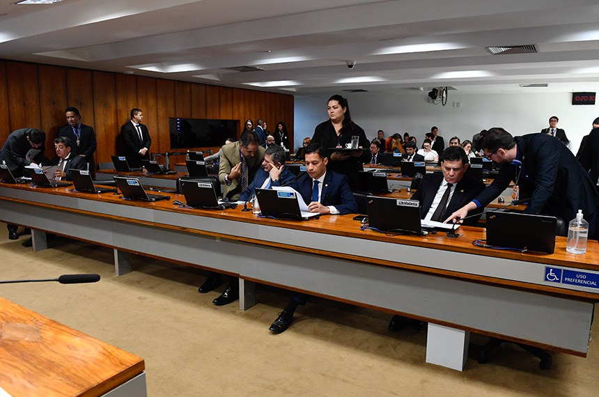 Bancada:
senador Fernando Farias (MDB-AL); 
senador Rogério Carvalho (PT-SE); 
senador Rodrigo Cunha (Podemos-AL), em pronunciamento; 
senador Sergio Moro (União-PR).