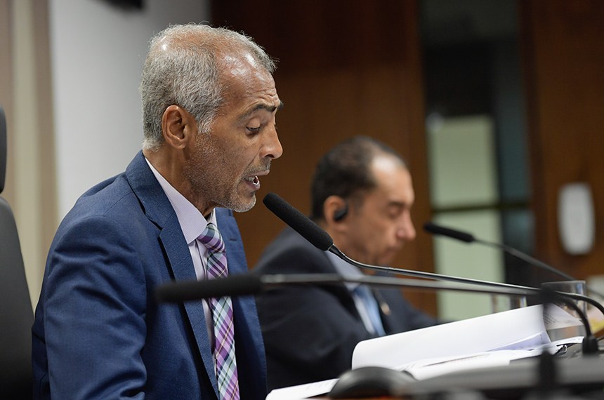 Mesa: 
presidente da CEsp, senador Romário (PL-RJ) em pronunciamento;
vice-presidente da CEsp, senador Jorge Kajuru (PSB-GO). 