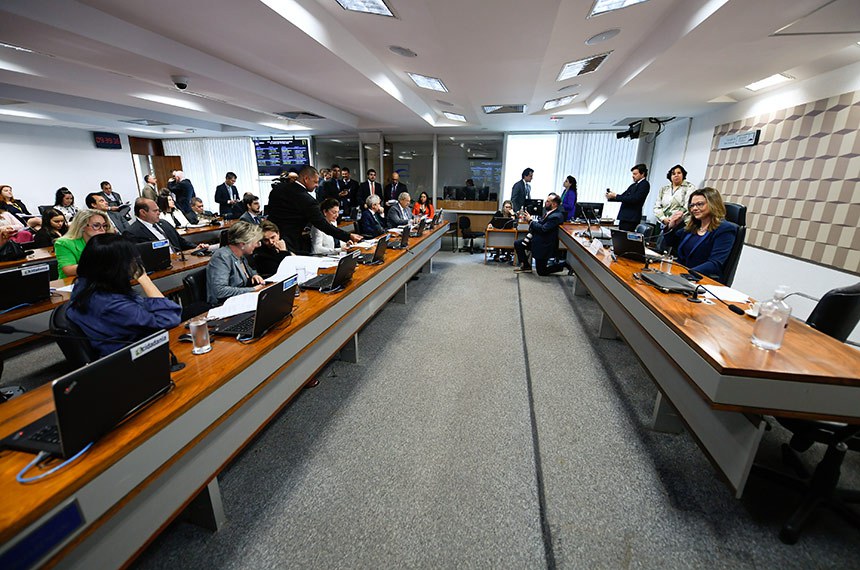 Bancada:
senadora Damares Alves (Republicanos-DF); 
senadora Margareth Buzetti (PSD-MT); 
senadora Tereza Cristina (PP-MS); 
senadora Rosana Martinelli (PL-MT); 
senador Jaime Bagattoli (PL-RO); 
senador Jayme Campos (União-MT).