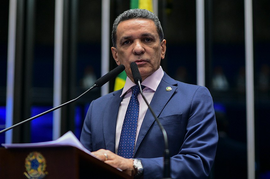 Em discurso, à tribuna, senador Mecias de Jesus (Republicanos-RR).