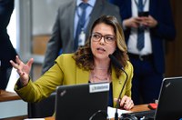 Comissão restringe progressão de regime para crimes violentos contra criança