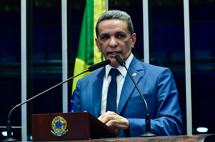 Em discurso, à tribuna, senador Mecias de Jesus (Republicanos-RR).