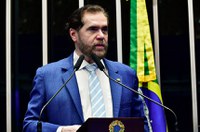 Plínio Valério diz que há interferência alemã na Amazônia