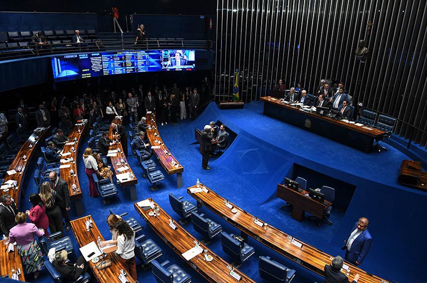 Mesa: 
senador Jaime Bagattoli (PL-RO); 
líder do governo no Senado Federal, senador Jaques Wagner (PT-BA); 
presidente do Senado Federal, senador Rodrigo Pacheco (PSD-MG); 
senador Beto Faro (PT-PA);
secretário-geral da Mesa do Senado Federal, Gustavo A. Sabóia Vieira.