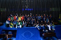 Posse dos 27 jovens senadores de 2024 será nesta segunda-feira
