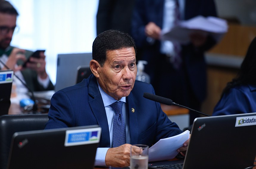 Hamilton Mourão apresentou relatório favorável ao PL 3.605/2023, que segue à sanção presidencial - Foto: Edilson Rodrigues/Agência Senado