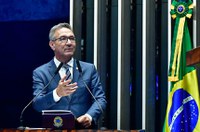 Lucas Barreto defende exploração de petróleo na Margem Equatorial