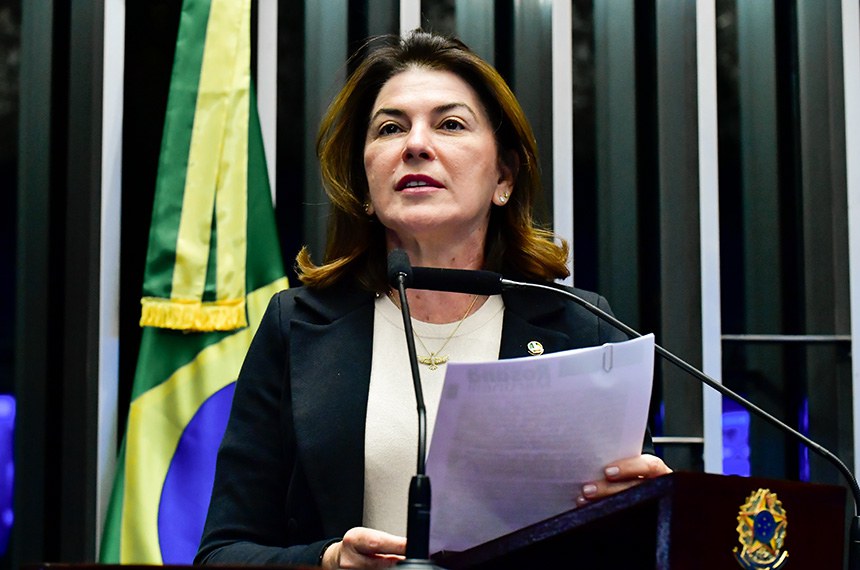 Em discurso, à tribuna, senadora Rosana Martinelli (PL-MT).