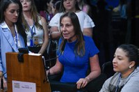 Projeto de indenização e pensão a vítimas do Zika vírus volta à Câmara