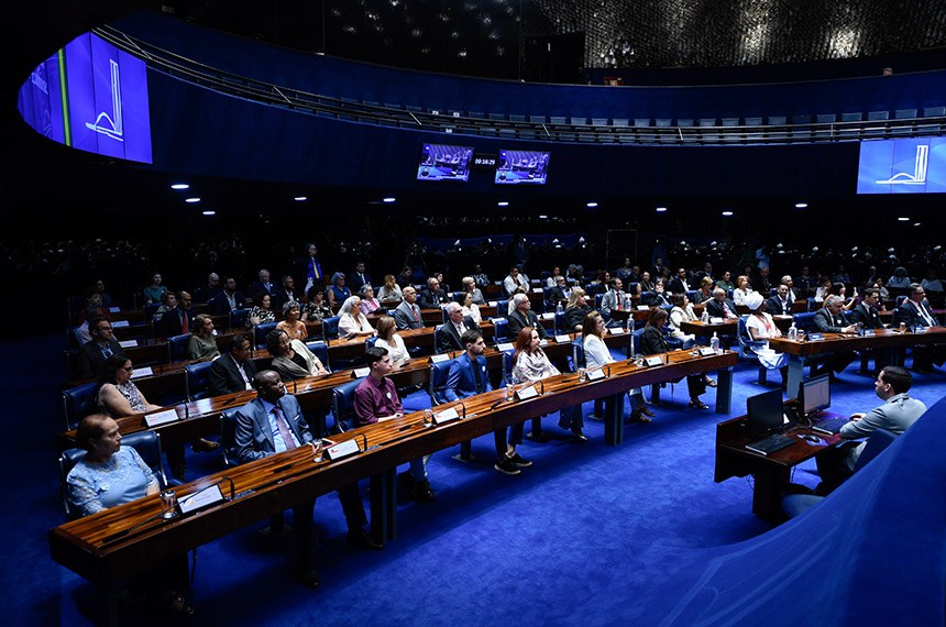 Convidados presentes à sessão falaram sobre evolução pessoal e valores pregados pela Eubiose nos últmos 100 anos - Foto: Edilson Rodrigues/Agência Senado