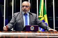 Paim pede responsabilidade em desoneração da folha de pagamento