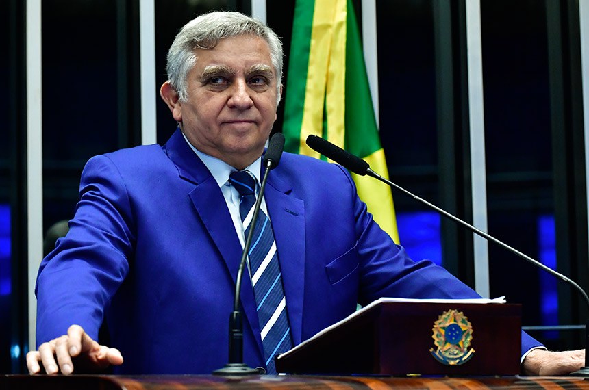 Mesa:
2º secretário da Mesa do Senado Federal, senador Weverton (PDT-MA);
secretário-geral adjunto da Mesa do Senado Federal, José Roberto Leite de Matos. 