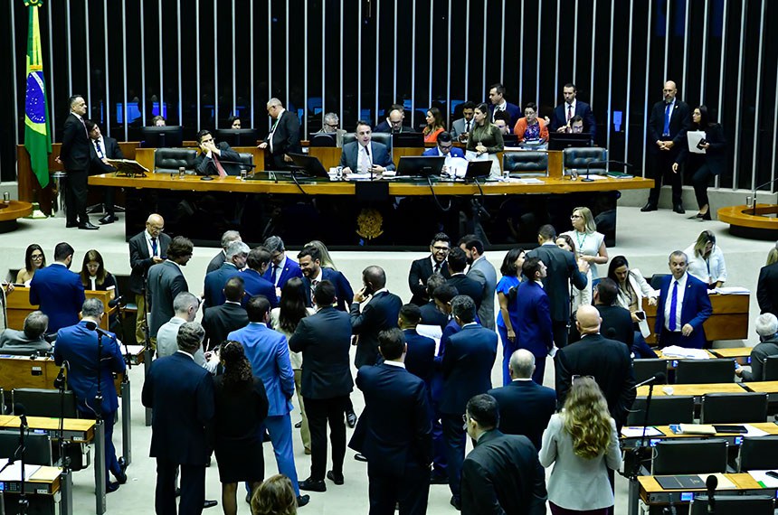 Mesa: 
senador Davi Alcolumbre (União-AP);
presidente do Senado Federal, senador Rodrigo Pacheco (PSD-MG); 
secretário-geral da Mesa do Senado Federal, Gustavo A. Sabóia Vieira.