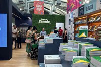 Senado marca presença na Feira Pan-Amazônica do Livro, em Belém