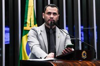 Cleitinho defende anistia aos presos pelo 8 de janeiro e eleição para ministro do STF