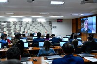 Representantes da saúde defendem ajustes na reforma tributária