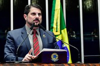 Marcos do Val diz que é vítima de abuso de poder e acusa STF de chantagem