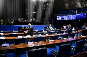 Mesa: 
senador Giordano (MDB-SP); 
presidente do Senado Federal, senador Rodrigo Pacheco (PSD-MG); 
líder do governo no Congresso Nacional, senador Randolfe Rodrigues (sem partido-AP); 
líder do governo no Senado Federal, senador Jaques Wagner (PT-BA).