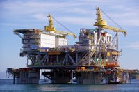 Rogério Carvalho sugere turismo em plataformas desativadas da Petrobras