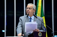 Jayme Campos defende projeto para destravar Fundo do Clima