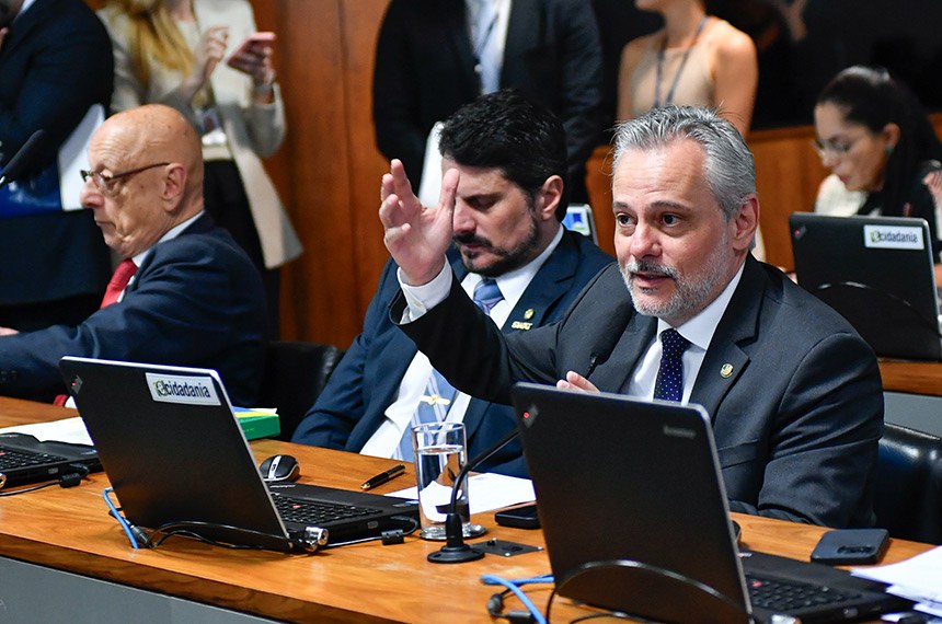 Bancada: 
relator do PL 3.345/2024, senador Esperidião Amin (PP-SC); 
senador Marcos do Val (Podemos-ES); 
senador Beto Martins (PL-SC) - em pronunciamento. 