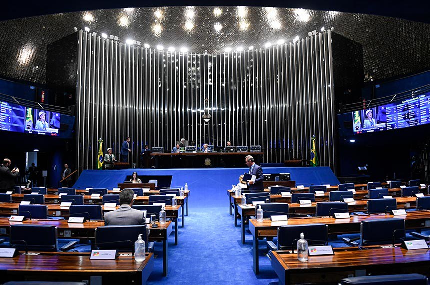 Mesa: 
senador Jorge Seif (PL-SC);
3º secretário da Mesa do Senado Federal, senador Chico Rodrigues (PSB-RR), conduz sessão; 
secretário-geral adjunto da Mesa do Senado Federal, José Roberto Leite de Matos.