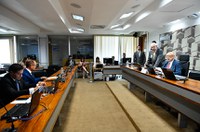 CCDD renova outorgas de sete rádios comunitárias