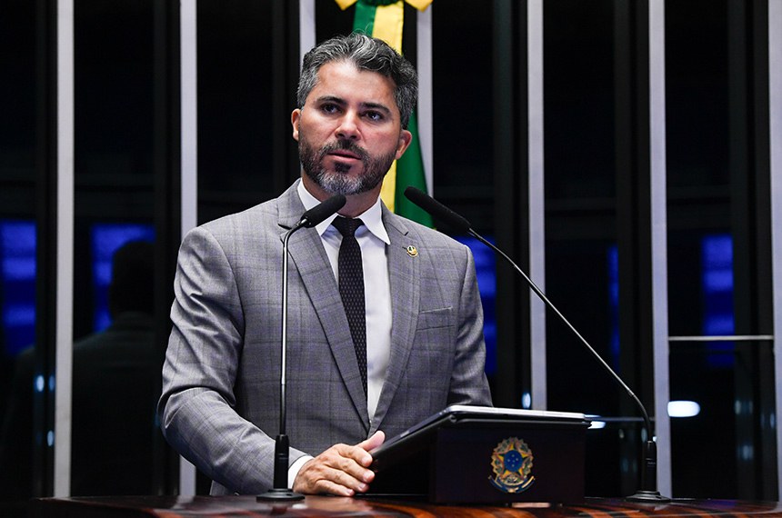 Em discurso, à tribuna, senador Marcos Rogério (PL-RO).